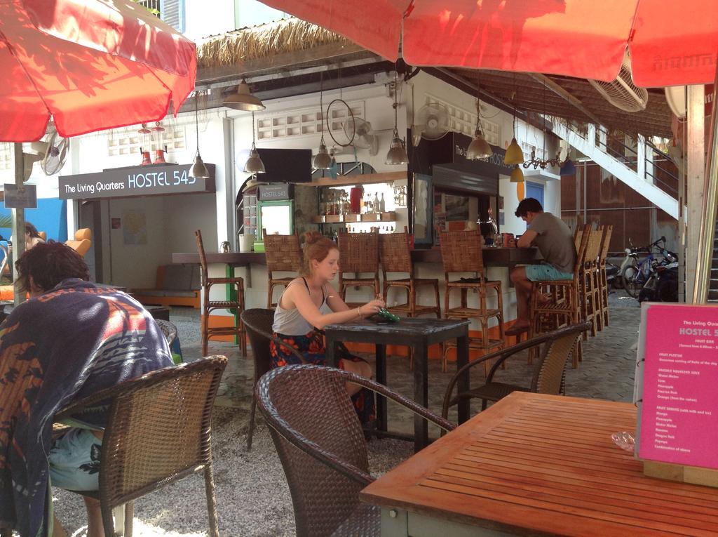 The Living Quarters Hostel 543 Siem Reap Exteriör bild