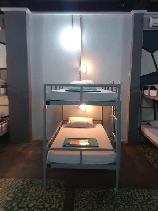 The Living Quarters Hostel 543 Siem Reap Exteriör bild