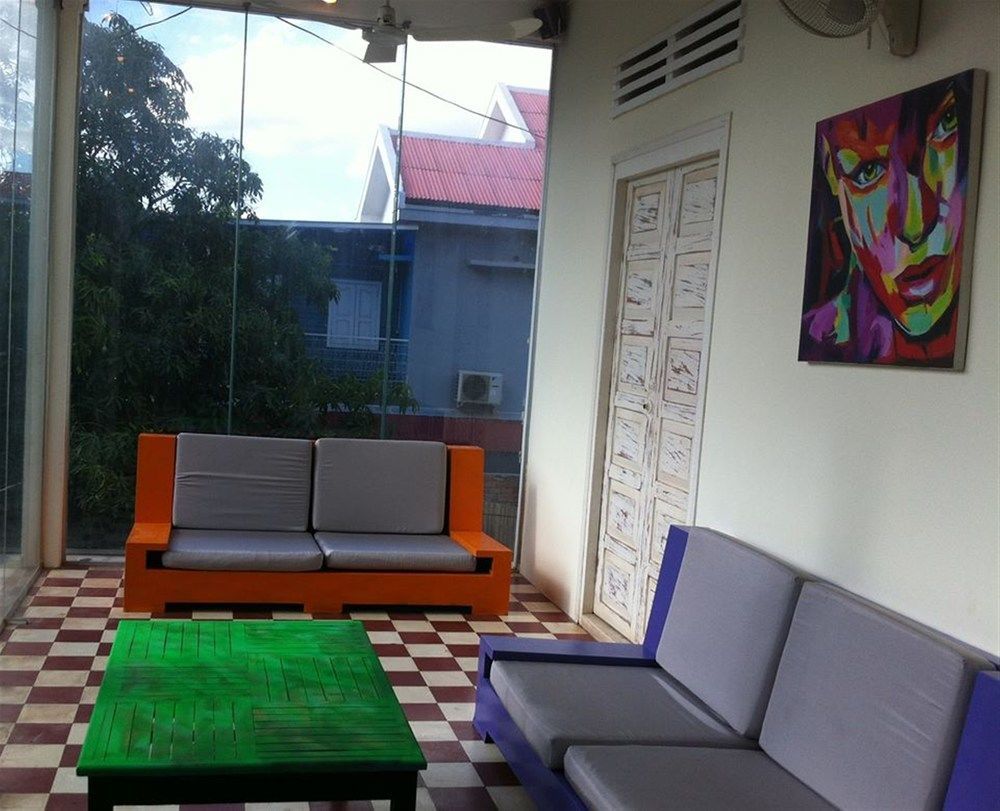The Living Quarters Hostel 543 Siem Reap Exteriör bild