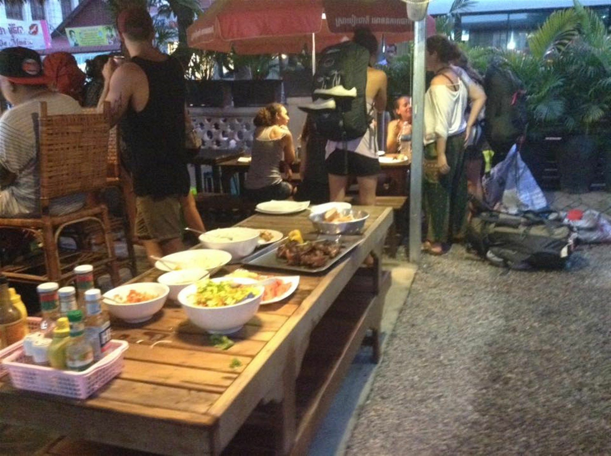 The Living Quarters Hostel 543 Siem Reap Exteriör bild